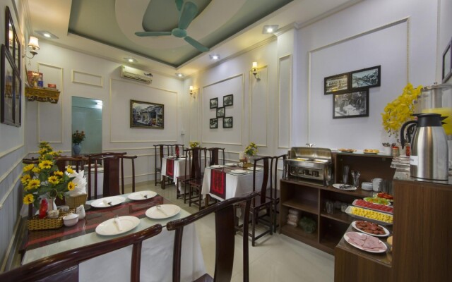 Camel City Hotel