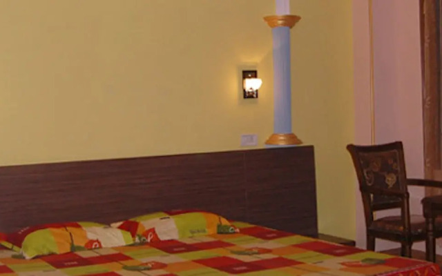 Hotel Dhami Retreat