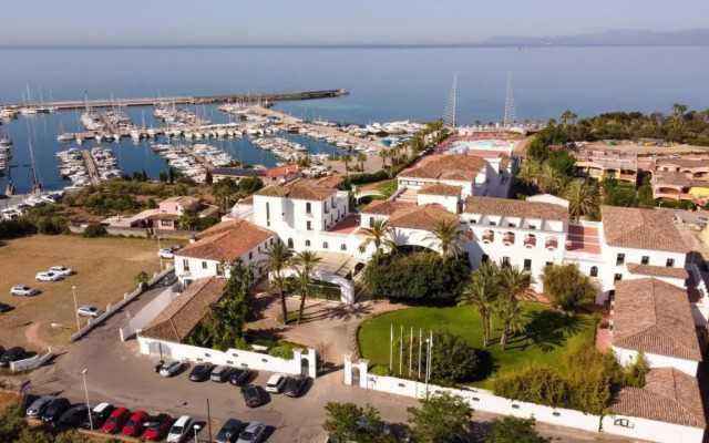 hotelImage