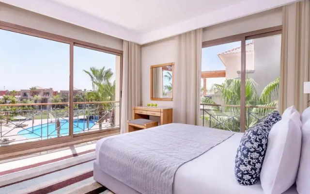 Chalet in Little Venice Golf Resort