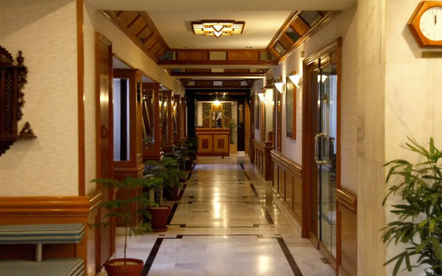 Sunfort hotel