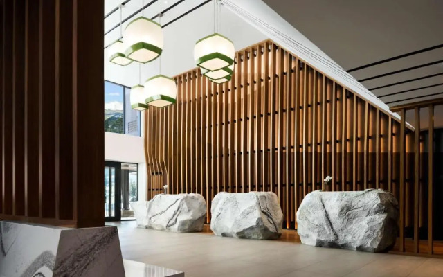 Hotel Alpenrock Breckenridge, Curio Collection by Hilton