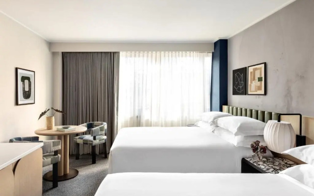 Kimpton Theta New York - Times Square by IHG