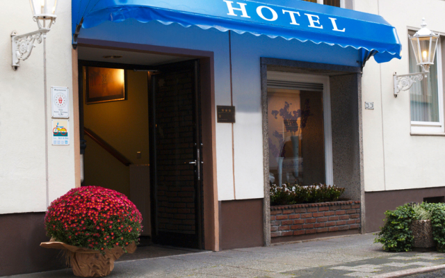 hotelImage