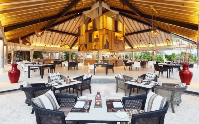 NH Collection Maldives Havodda Resort