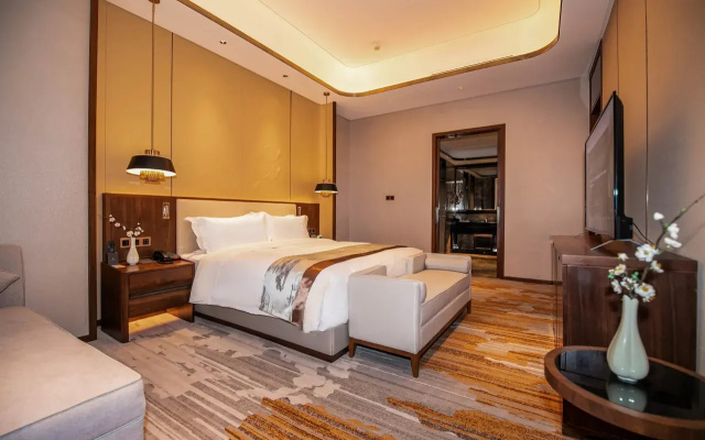 Huajin International Hotel