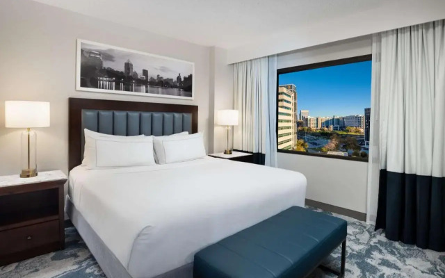 DoubleTree by Hilton Houston Medical Center Hotel & Suites