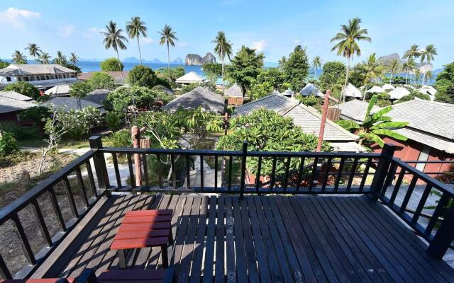 Отель Koh Ngai Thanya Beach Resort