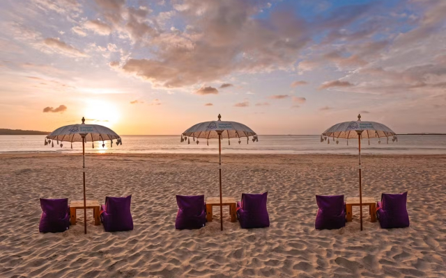 Kedonganan Beach Villas