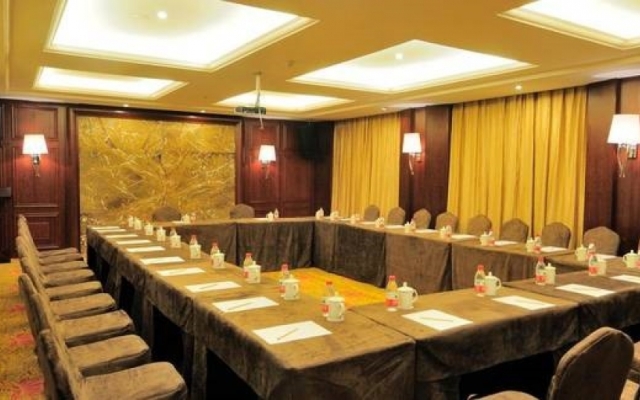 Zhuji Tongsheng Hotel