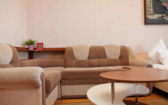 Lakshmi Apartments Dinamo