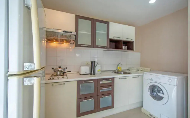 Metropark Sathorn Residence