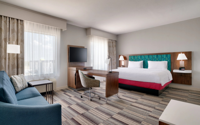 Hampton Inn & Suites Ft. Worth-Burleson
