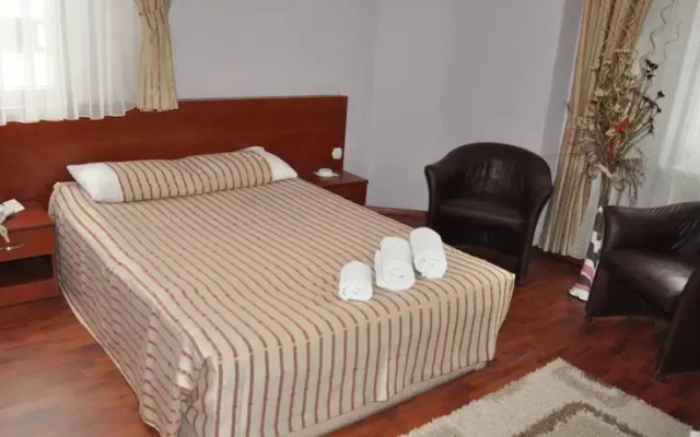 Gold City Otel