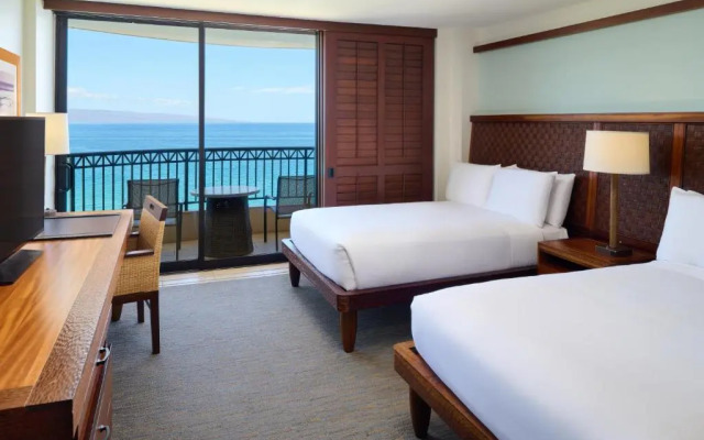 Royal Lahaina Resort & Bungalows