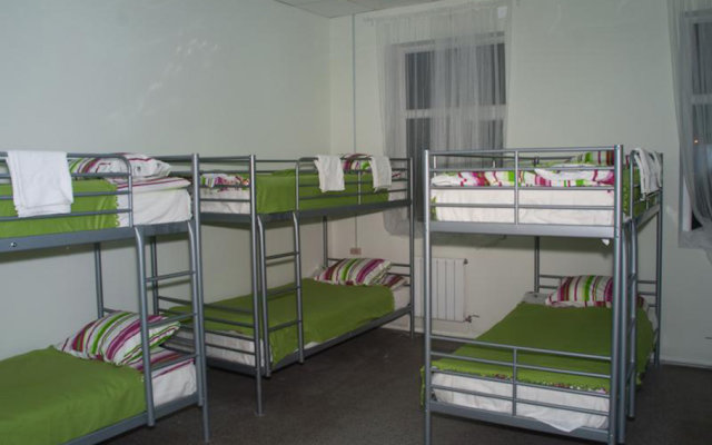 Hostel Lomonosov