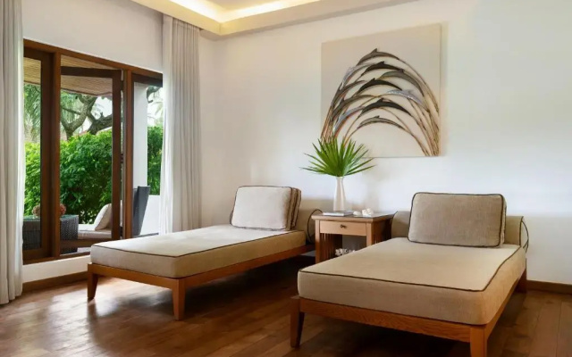 Niva Kurumba Maldives