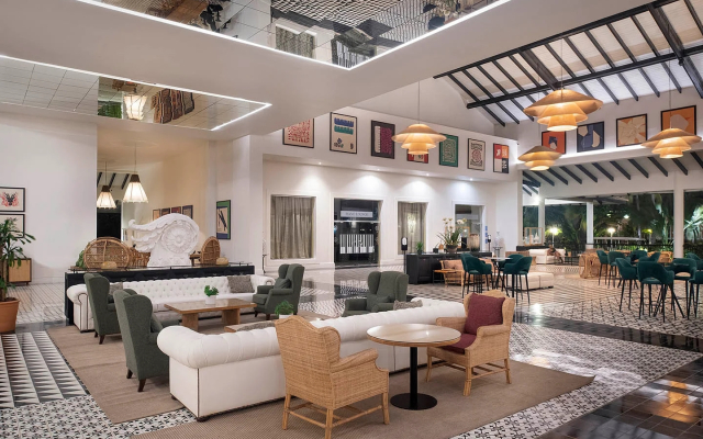 Ocean Blue & Sand Beach Resort - All Inclusive