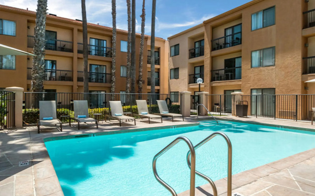 Sonesta Select Huntington Beach Fountain Valley