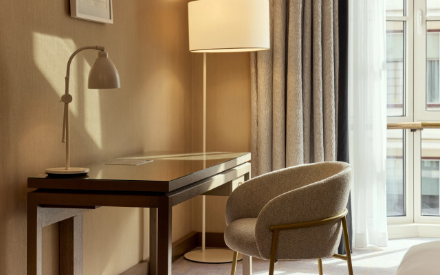 Hilton Vienna Plaza