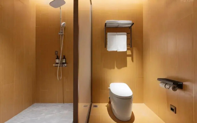 All Seasons Hotel (Chongqing Happy Valley Longhu Lijiatian Street)