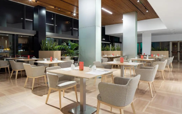 Barcelo Valencia Hotel