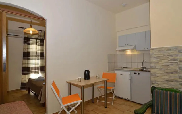 Iliana Hotel
