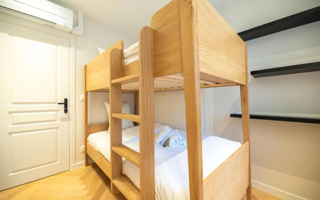 Luxury apartments in Paris Center