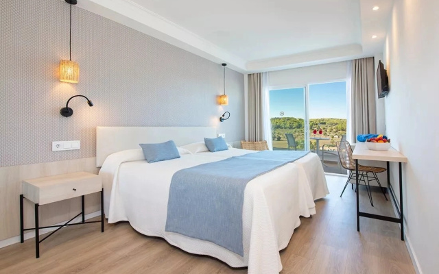 Отель HSM Atlantic Park Hotel