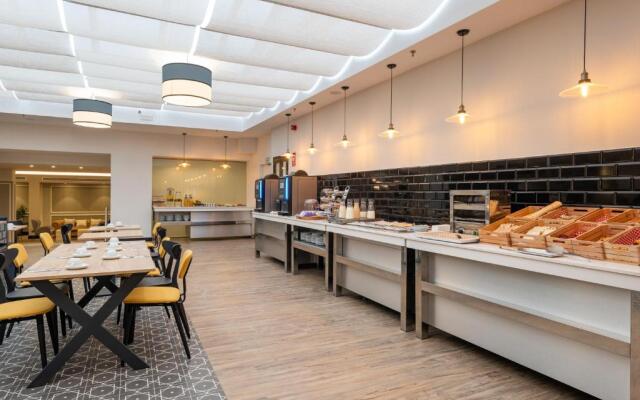 Отель LIVVO Fataga