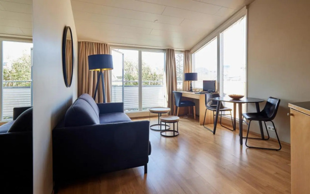 Hotel Fron