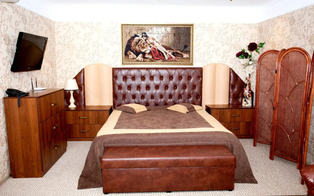 Serebryaniy Taler Hotel
