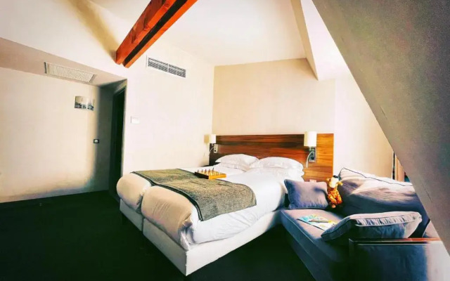 Holiday Inn Paris - Montmartre by IHG