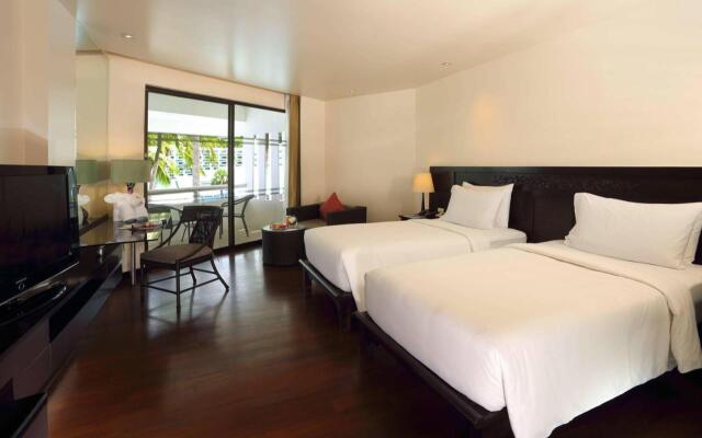 Le Meridien Phuket Beach Resort