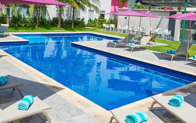 City Express Suites by Marriott Playa Del Carmen