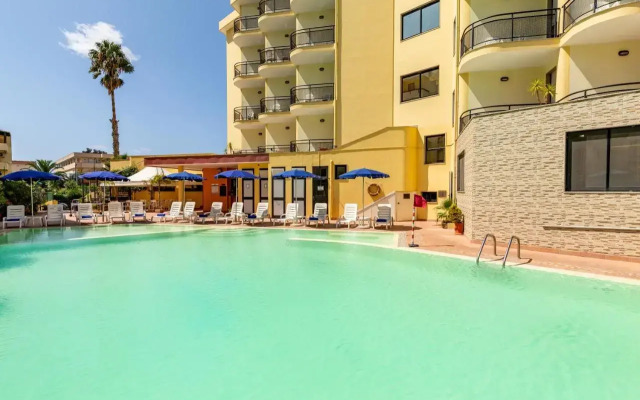 Rina Hotel