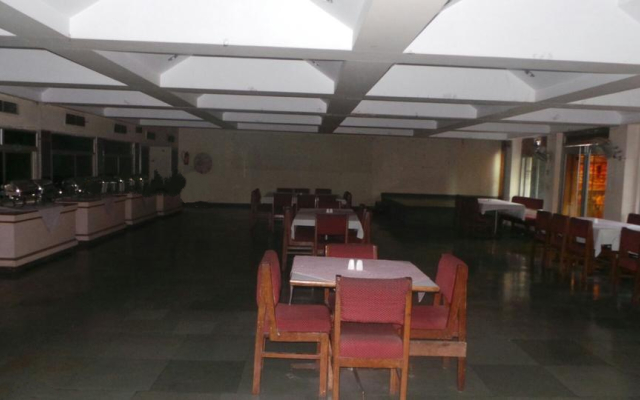 Baseraa Hotel