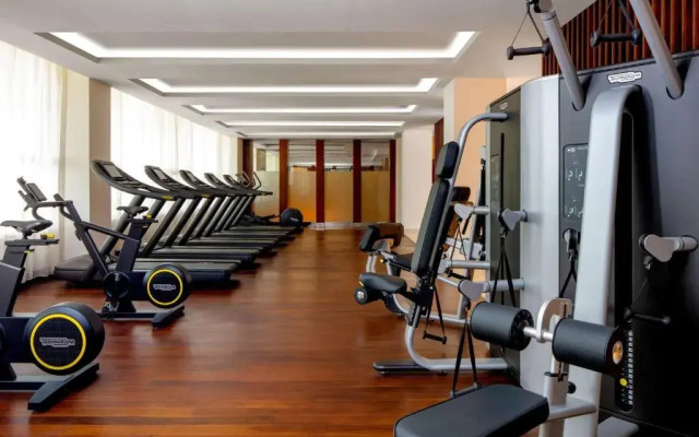 Pullman Dubai Creek City Centre Hotel