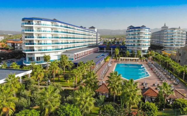 Eftalia Marin Resort Hotel