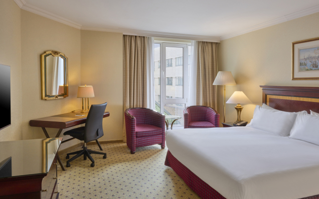 Hilton Antwerp Old Town