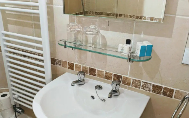 Ivybridge Guest House