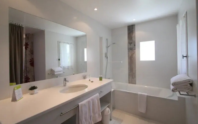 Val Baussenc, The Originals Relais