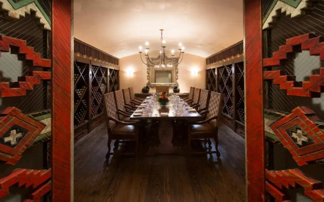 Rosewood Inn of the Anasazi