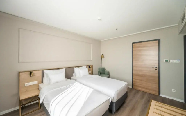 Expo Tower by Mellow Mood Hotels