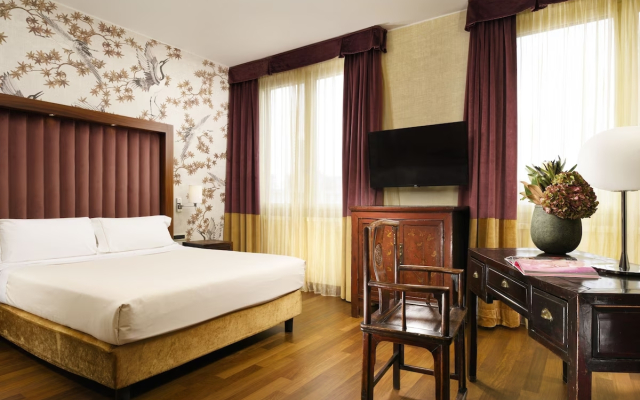 Enterprise Hotel