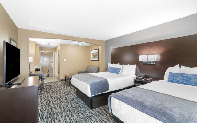 Best Western Plus Denton Inn & Suites