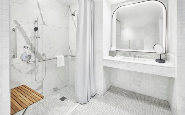 The Luxury Collection Manhattan Midtown Hotel 