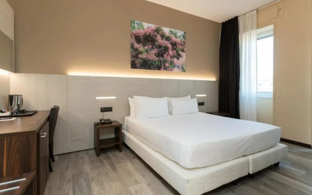 Отель Garibaldi Palace