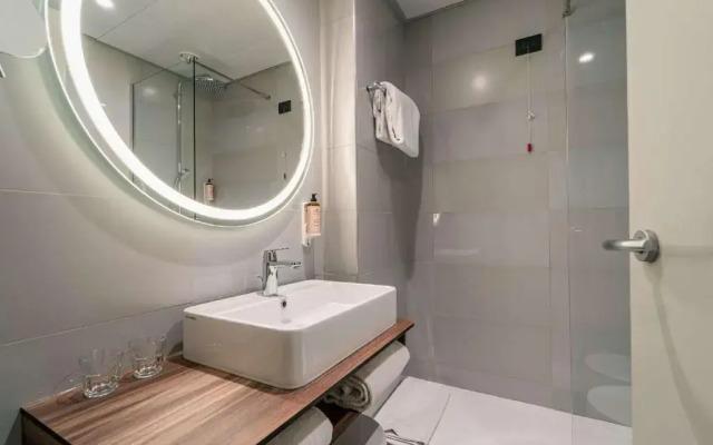 Отель Mercure Bologna Centro