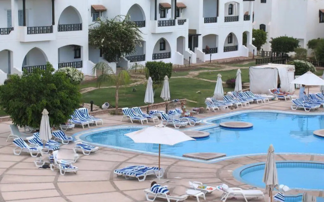 Poinciana Sharm Resort  Apartments
